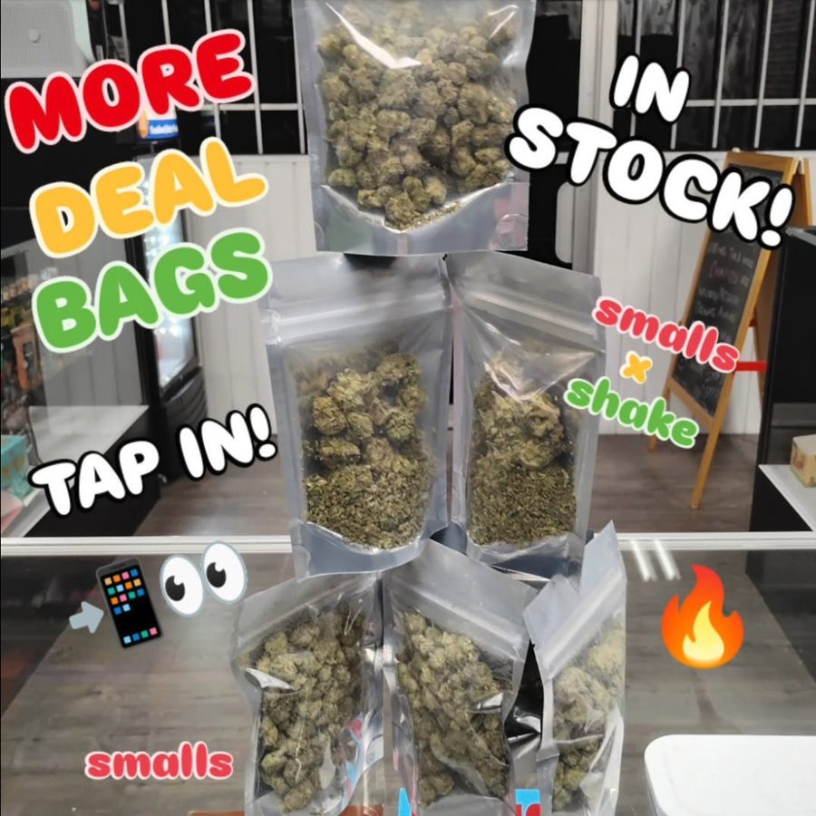 Deal bags: smalls & shake